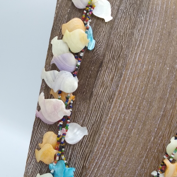 Pastel Dyed Seashell Fish Colorful Multi Strand Seed Bead Necklace 27" Vintage - Picture 5 of 14
